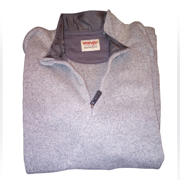Brand New Gray Wrangler pullover top sz large. - Picture 2 of 2